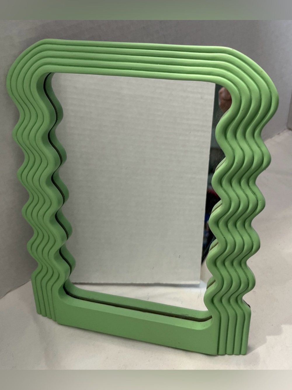 Palm Beach Bluestone Decor Deco Mint Green Wall Mirror w/Scalloped Wavy Edges